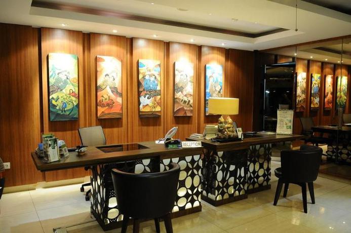 Imagen general del Hotel PYRENEES Malioboro. Foto 16