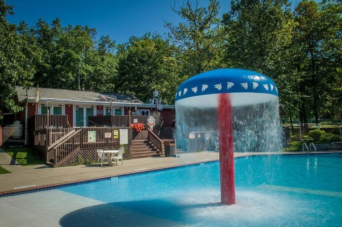 Imagen general del Hotel Pa Dutch Country Rv Resort - Caravan Park. Foto 2