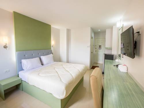 Imagen de la habitación del Hotel P.a. Thani. Foto 2