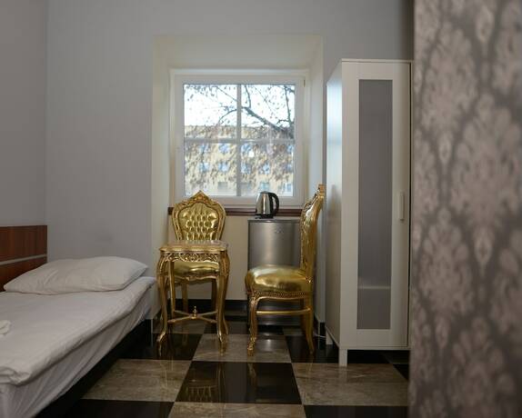 Imagen de la habitación del Hotel Pałac Dąbrowa G&oacute;rnicza. Foto 14