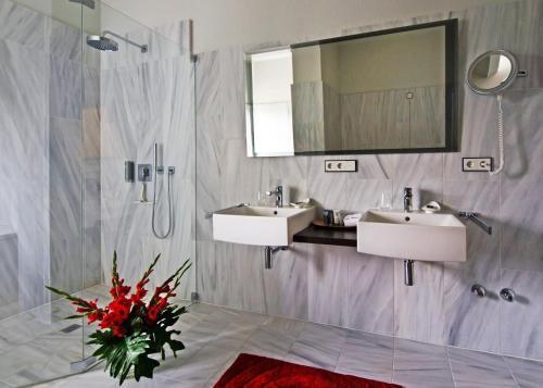 Imagen de la habitación del Hotel Pałac Pakosz&oacute;w. Foto 6