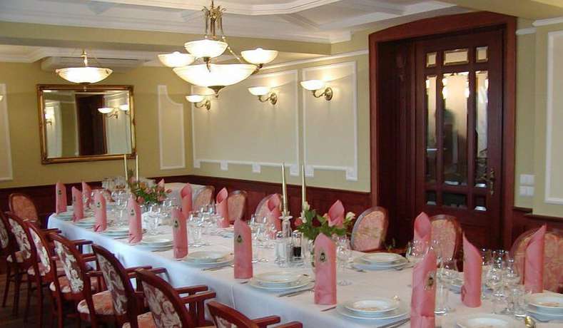 Imagen del bar/restaurante del Hotel Pałac Wiśniewski. Foto 6