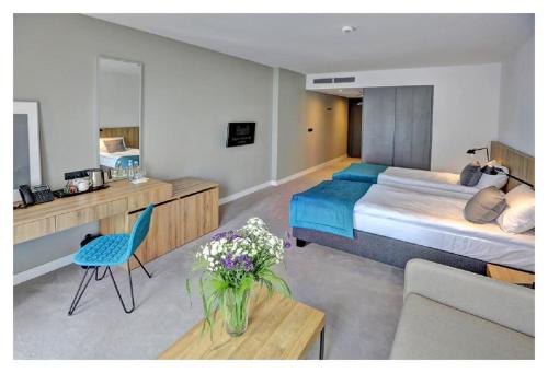 Imagen de la habitación del Hotel Pałac i Folwark Łoch&oacute;w. Foto 5