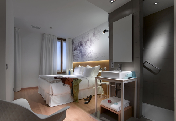 Imagen general del Hotel Párraga Siete. Foto 4