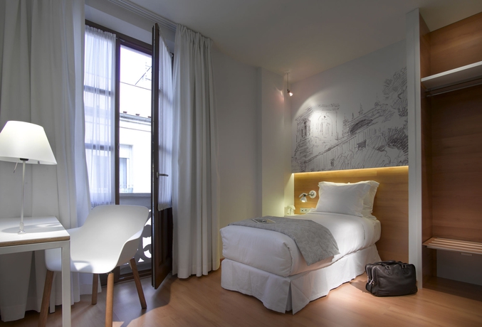 Imagen general del Hotel Párraga Siete. Foto 11