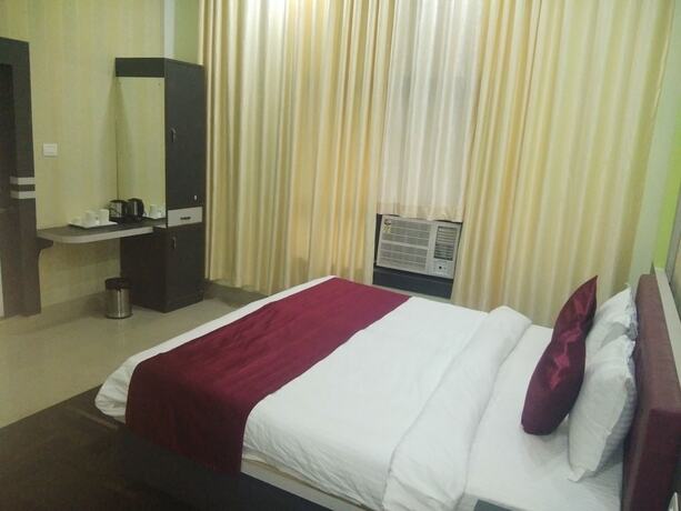 Imagen de la habitación del Hotel Pabitra Royal Regency, Bhubaneswar. Foto 21