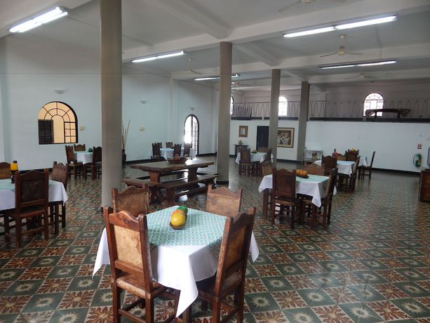 Imagen del bar/restaurante del Hotel Pacanaima. Foto 3