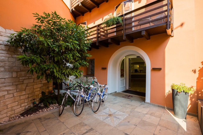 Imagen general del Hotel Pace 1954. Foto 3