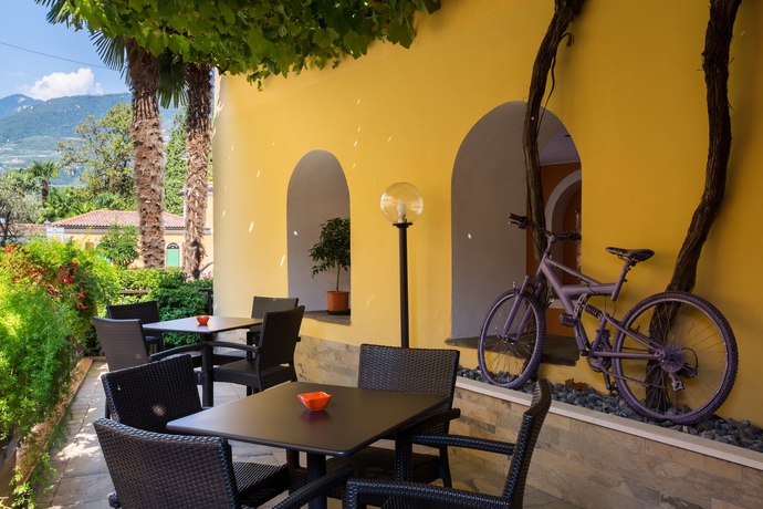 Imagen general del Hotel Pace 1954. Foto 4