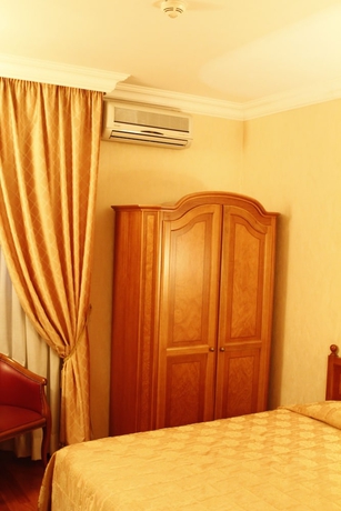 Imagen de la habitación del Hotel Pace Helvezia. Foto 8