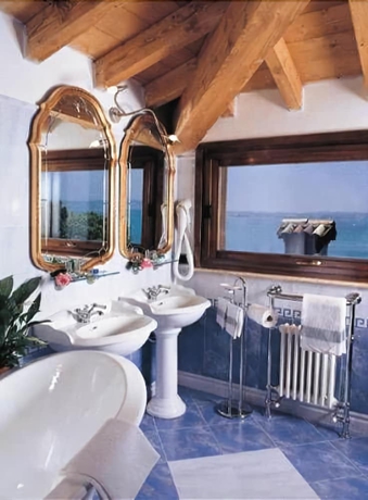 Imagen de la habitación del Hotel Pace, Sirmione. Foto 16