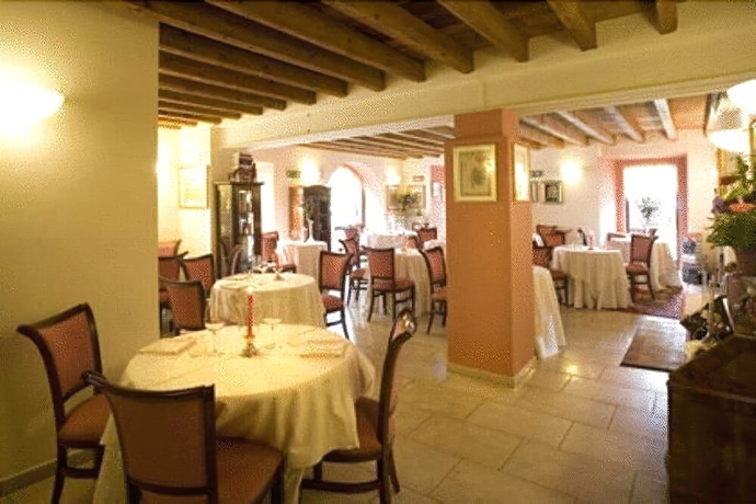Imagen del bar/restaurante del Hotel Pace, Sirmione. Foto 4