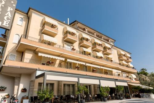 Imagen de la habitación del Hotel Pace, Torri Del Benaco. Foto 2