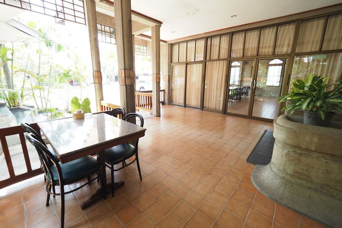 Imagen del bar/restaurante del Hotel Pachara and Restaurant. Foto 8