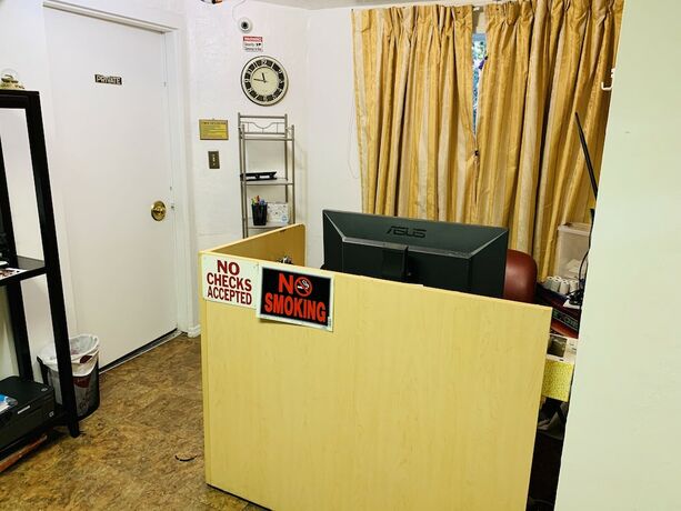 Imagen general del Hotel Pacheco Pass Motel. Foto 13
