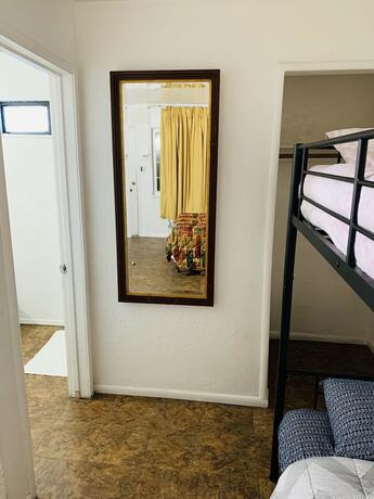 Imagen general del Hotel Pacheco Pass Motel. Foto 15