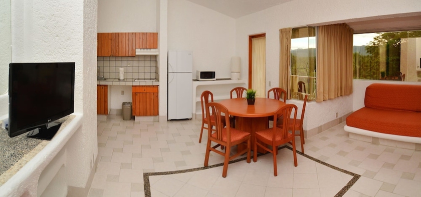 Imagen de la habitación del Hotel Pac&iacute;fica Resort Ixtapa All-inclusive. Foto 13