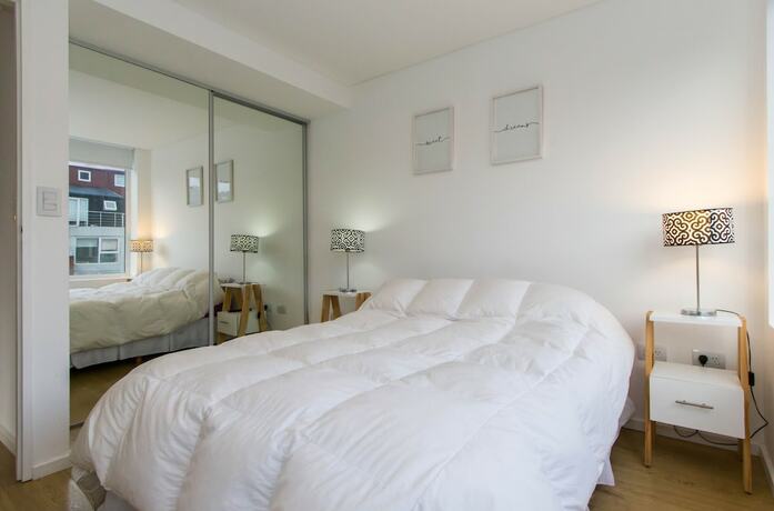 Imagen de la habitación del Hotel Pac&iacute;fico Apartamentos Centro. Foto 15