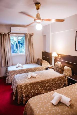 Imagen de la habitación del Hotel Pac&iacute;fico, MENDOZA. Foto 17