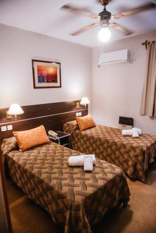 Imagen de la habitación del Hotel Pac&iacute;fico, MENDOZA. Foto 18