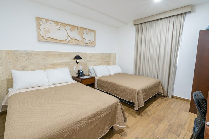 Imagen general del Hotel Pacific Blue Mazatlan. Foto 4