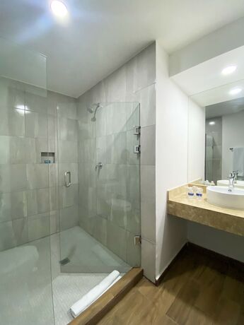 Imagen general del Hotel Pacific Blue Mazatlan. Foto 14