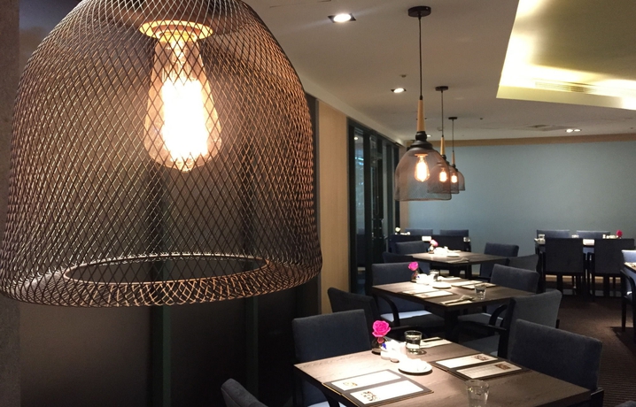 Imagen del bar/restaurante del Hotel Pacific Business. Foto 2