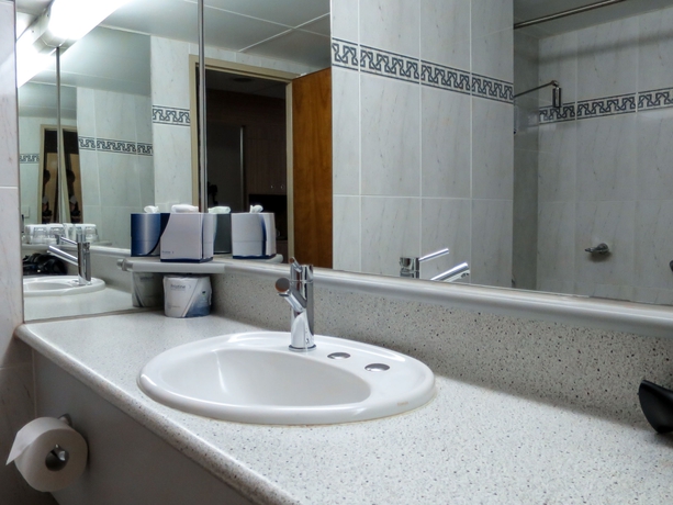 Imagen de la habitación del Hotel Pacific Cairns. Foto 10