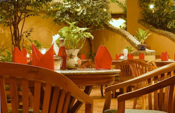 Imagen del bar/restaurante del Hotel Pacific Club Resort. Foto 6