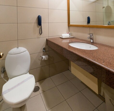 Imagen de la habitación del Hotel Pacific Dehradun. Foto 30