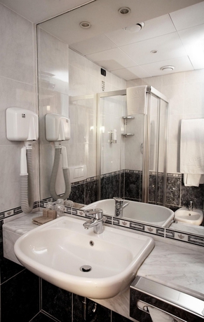 Imagen de la habitación del Hotel Pacific Fortino. Foto 3