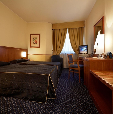 Imagen de la habitación del Hotel Pacific Fortino. Foto 6