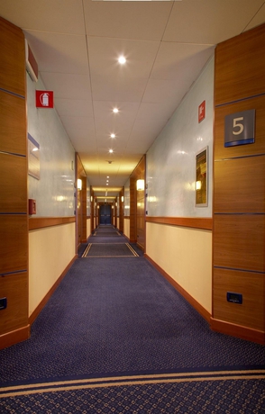 Imagen de los interiores del Hotel Pacific Fortino. Foto 11