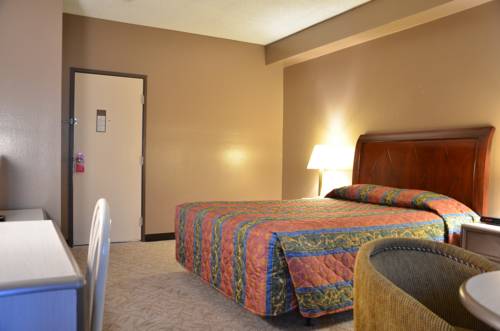 Imagen de la habitación del Hotel Pacific Garden, Gardena. Foto 3