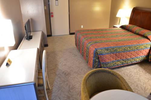 Imagen de la habitación del Hotel Pacific Garden, Gardena. Foto 4