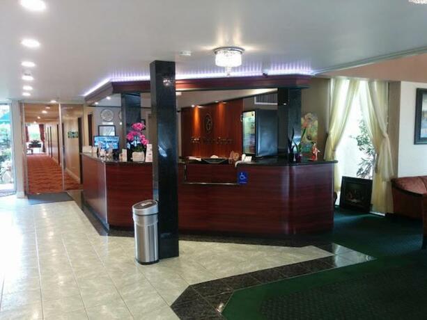 Imagen general del Hotel Pacific Garden, Gardena. Foto 5