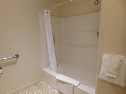 Imagen de la habitación del Hotel Pacific Gardens Inn. Foto 4