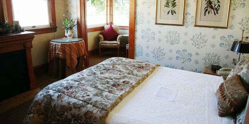 Imagen de la habitación del Hotel Pacific Grove Inn. Foto 3