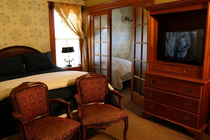 Imagen de la habitación del Hotel Pacific Grove Inn. Foto 7