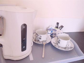 Imagen de la habitación del Hotel Pacific Inn London Heathrow. Foto 8