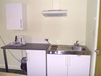 Imagen de la habitación del Hotel Pacific Inn London Heathrow. Foto 10