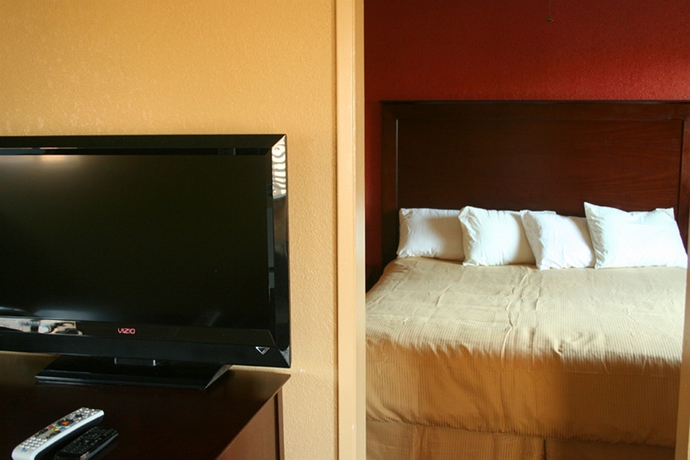 Imagen de la habitación del Hotel Pacific Inn and Suites. Foto 4
