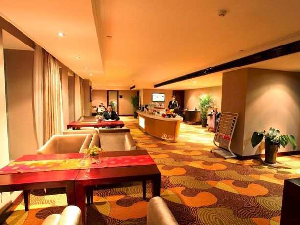 Imagen del bar/restaurante del Hotel Pacific, Jincheng. Foto 4