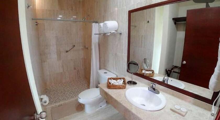 Imagen de la habitación del Hotel Pacific King. Foto 19