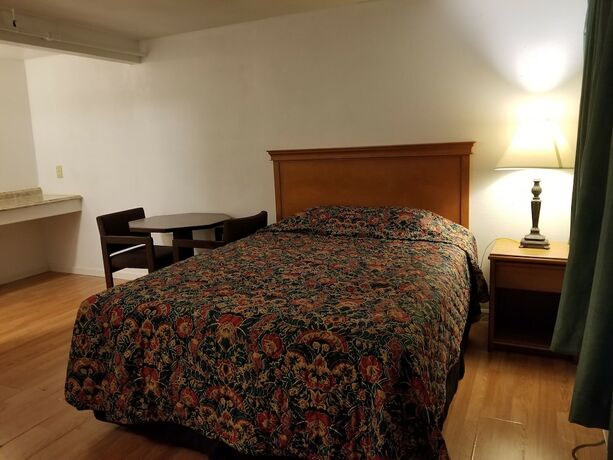 Imagen general del Hotel Pacific Lodge Tacoma. Foto 12