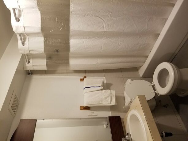 Imagen general del Hotel Pacific Lodge Tacoma. Foto 16