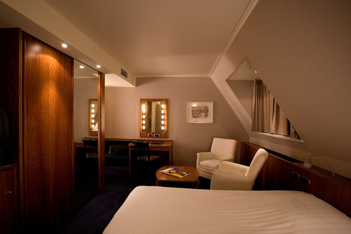 Imagen de la habitación del Hotel Pacific, Ostende. Foto 10