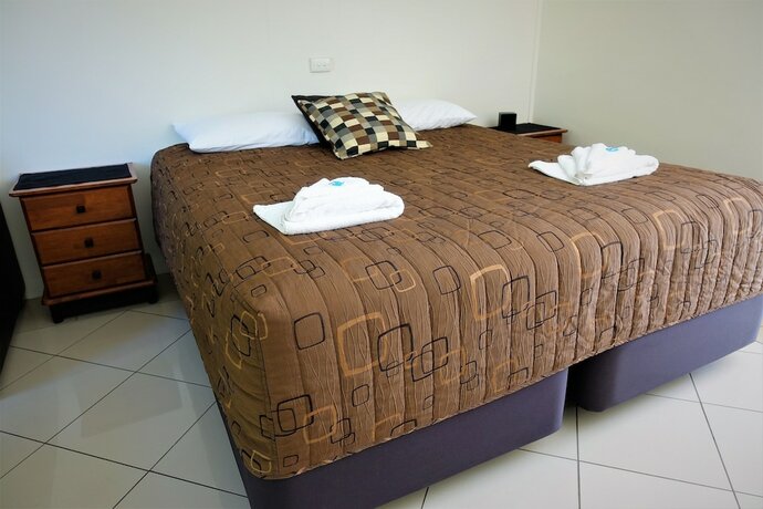 Imagen de la habitación del Hotel Pacific Palms Motor Inn. Foto 13