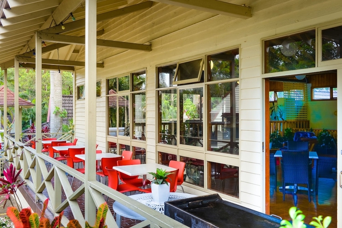 Imagen del bar/restaurante del Hotel Pacific Palms Resort, ELIZABETH BEACH. Foto 7