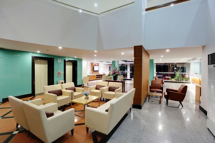 Imagen de los interiores del Hotel Pacific Park. Foto 12